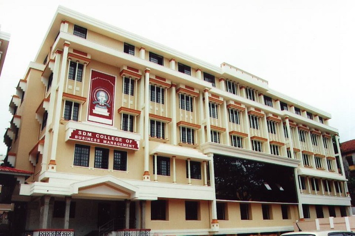 https://cache.careers360.mobi/media/colleges/social-media/media-gallery/9726/2020/9/28/Campus View of SDM Post Graduate Centre for Management Studies and Research Mangalore_Campus-View.jpg